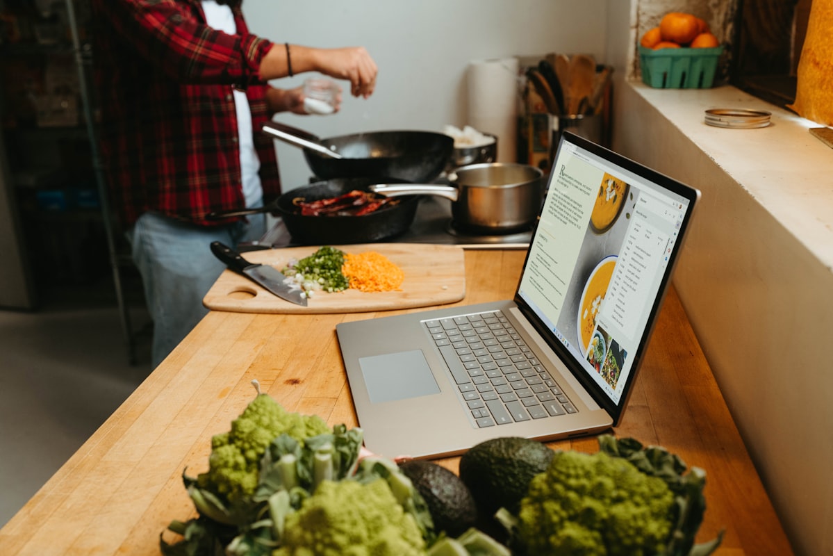 Customizing Your Plan: Food Preferences and Goals